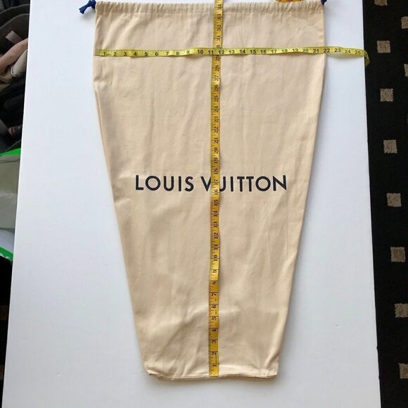LOUIS VUITTON dust bag, L/XL cotton drawstring, 22” x 34”, 11" sq bottom - Picture 10 of 16